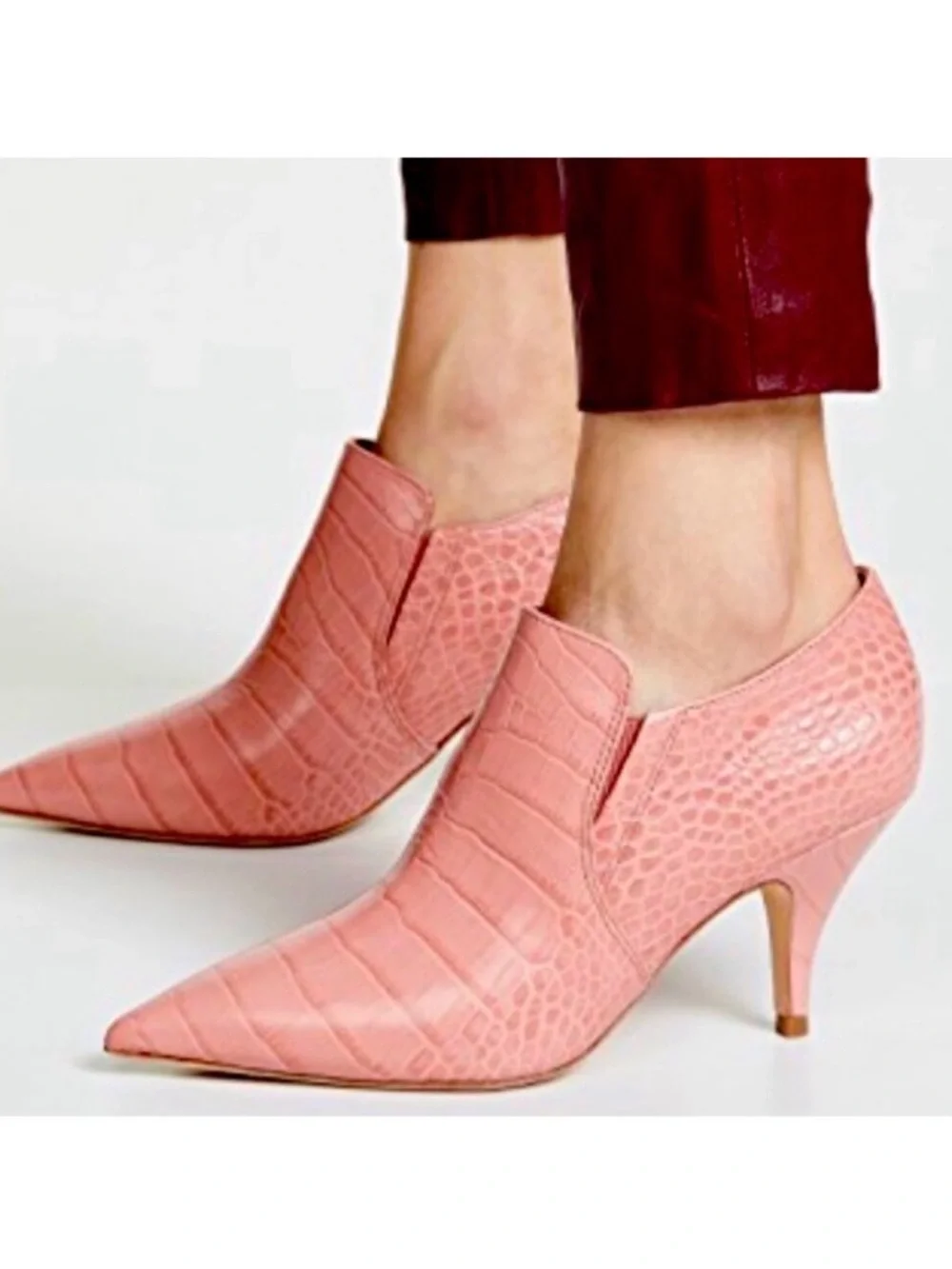 Tory Burch Georgina Croc Embossed Pink Leather Ankle Bootie Size 9 EUC
